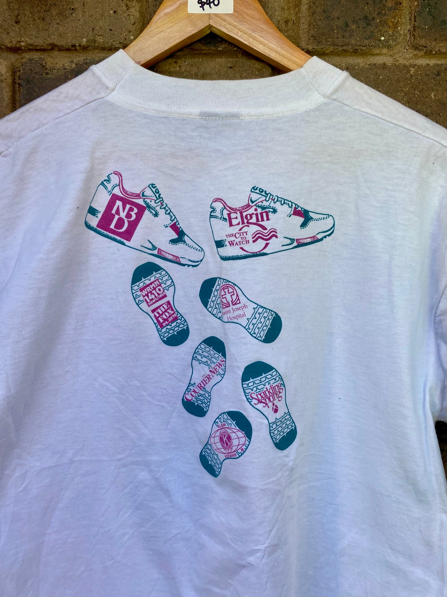 Vintage Fruit of the Loom Elgin Valley T-Shirt - L
